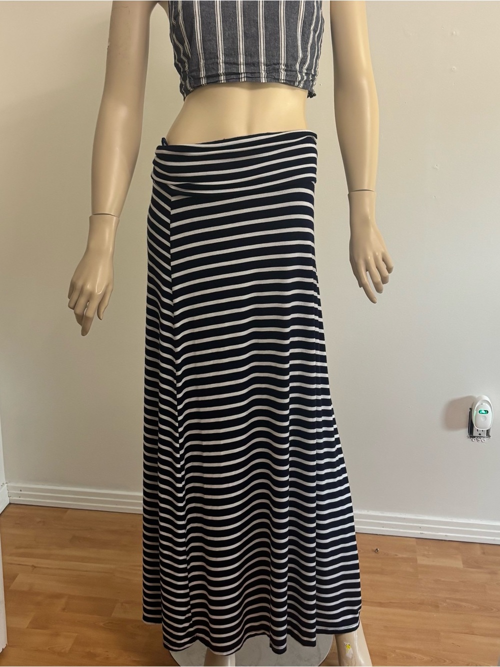 Revamped By Sirens Striped Navy Blue and White Maxi Skirt Size Medium